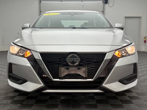Used 2023 Nissan Sentra S FWD image 11