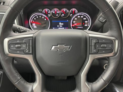 Used 2021 Chevrolet Silverado 1500 LT Trail Boss w/ Convenience Package II AWD/4WD image 19