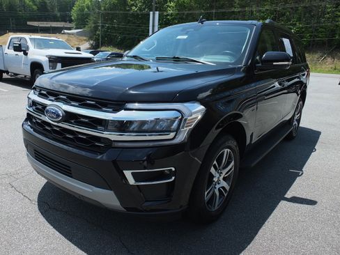 Used 2024 Ford Expedition Limited RWD image 7