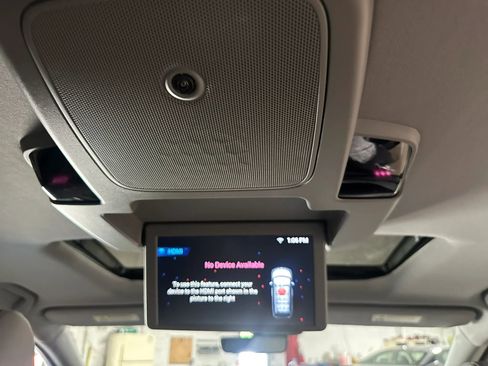 Used 2019 Honda Odyssey Elite image 16