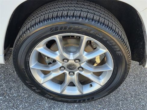 Used 2015 Jeep Grand Cherokee Summit w/ Platinum Series Group image 37