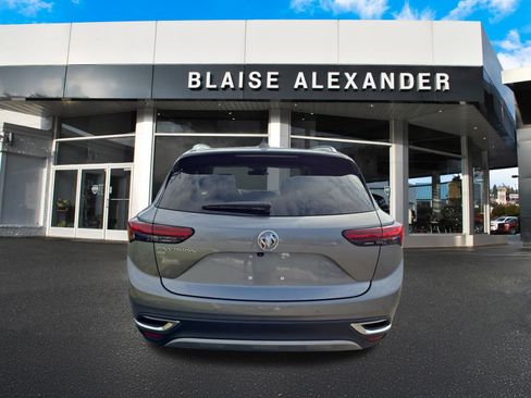 Used 2021 Buick Envision Essence AWD/4WD image 4
