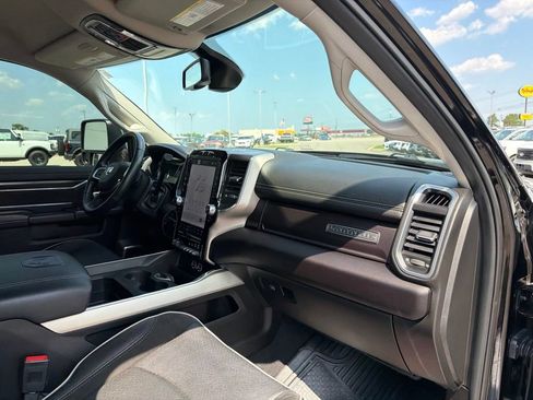 Used 2023 RAM 2500 Laramie AWD/4WD image 22