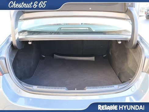 Used 2023 MAZDA MAZDA3 s FWD image 14