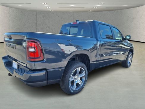 New 2026 RAM 1500 Express image 5