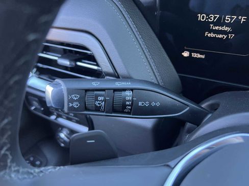 New 2026 GMC Yukon XL Denali w/ Sun & Power Step Package RWD image 9
