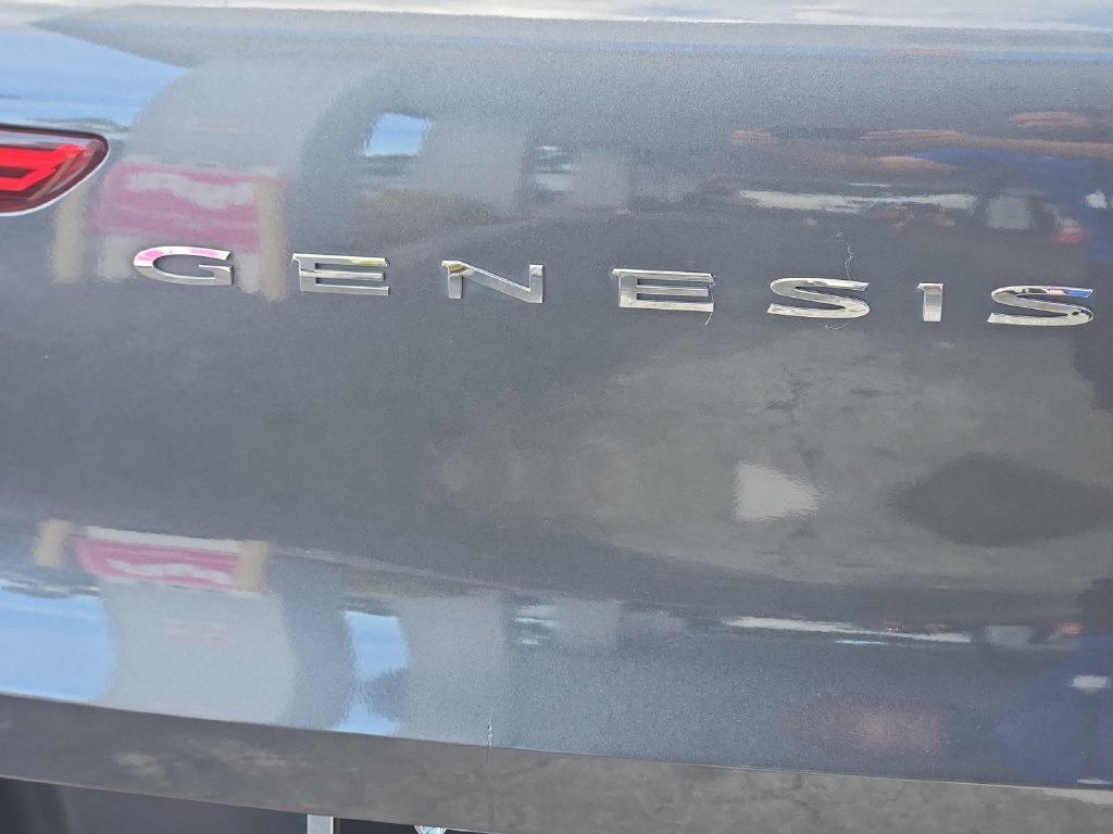 Used 2022 Genesis GV70 2.5T w/ Advanced Package AWD/4WD image 24