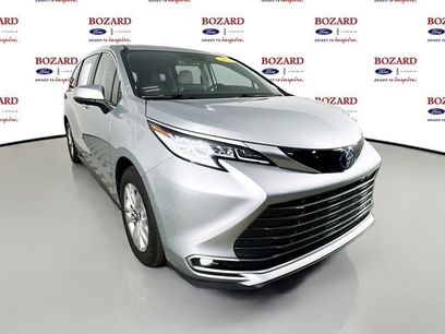 Used 2023 Toyota Sienna Limited