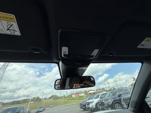 New 2026 Honda HR-V Sport image 22