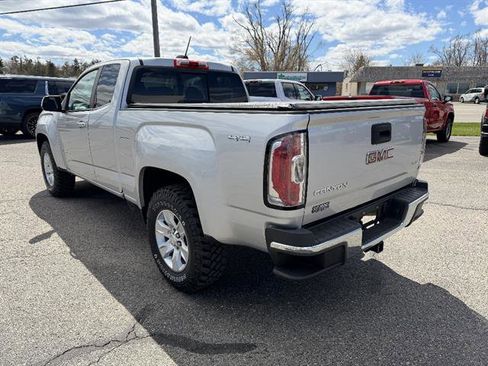 Used 2018 GMC Canyon SLE w/ SLE Convenience Package AWD/4WD image 4
