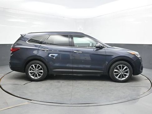 Used 2019 Hyundai Santa Fe XL SE w/ SE Premium Package 02 AWD/4WD image 9
