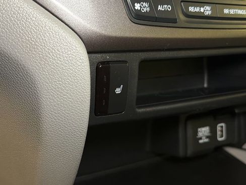 Used 2020 Honda Pilot EX image 26