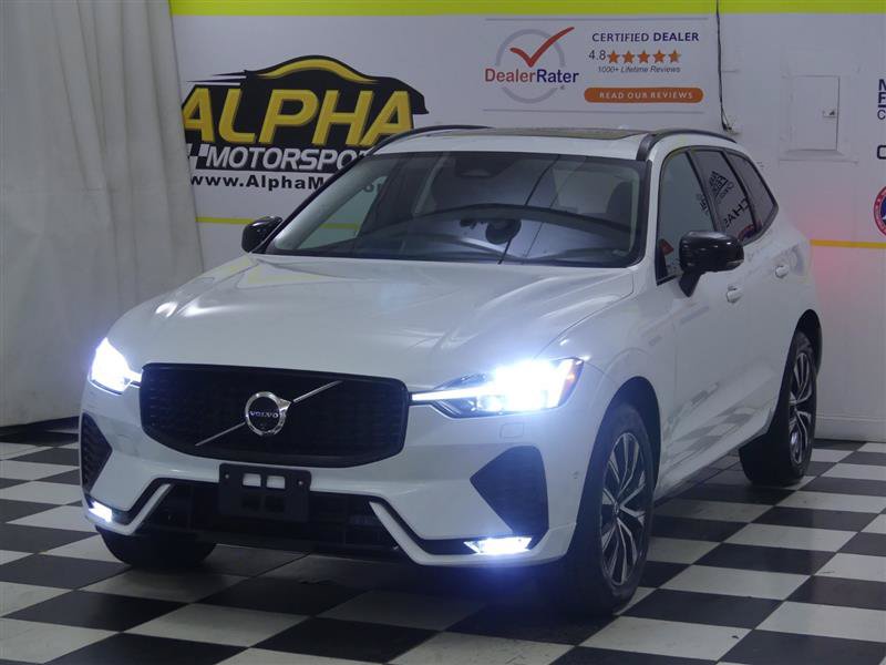 Used 2024 Volvo XC60 B5 Plus w/ Protection Package Premier AWD/4WD image 4