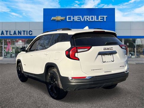 Certified 2022 GMC Terrain AT4 w/ Infotainment Package II image 5