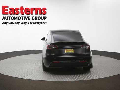 Used 2022 Tesla Model Y Performance image 34