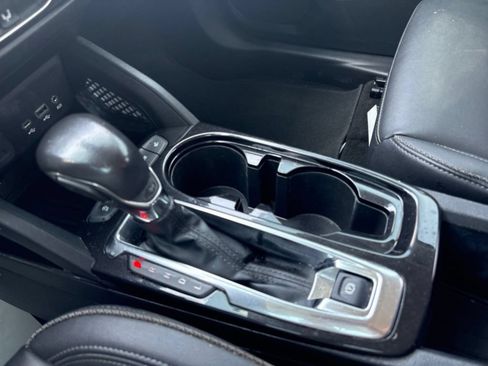 Used 2021 Chevrolet TrailBlazer LT w/ Premium Seating Package FWD image 14