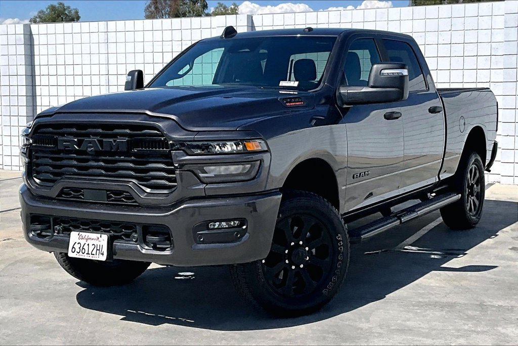 Used 2026 RAM 2500 Big Horn AWD/4WD image 2