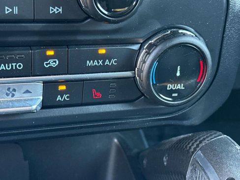 Used 2022 Ford Bronco Raptor AWD/4WD image 32