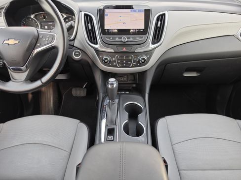 Used 2021 Chevrolet Equinox Premier image 21