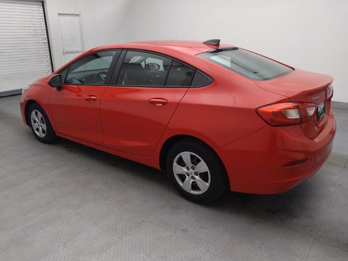Used 2018 Chevrolet Cruze LS image 3