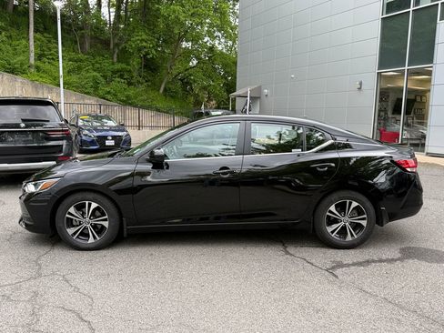 Used 2023 Nissan Sentra SV w/ All-Weather Package FWD image 3