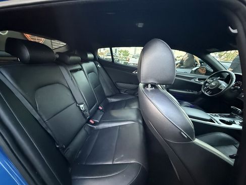 Used 2021 Kia Stinger GT image 40