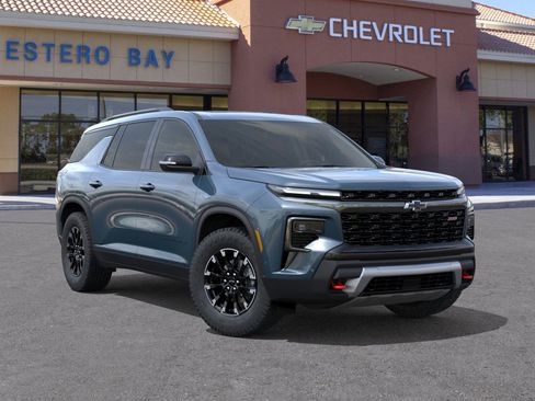New 2026 Chevrolet Traverse Z71 w/ Enhanced Driving Package AWD/4WD image 31