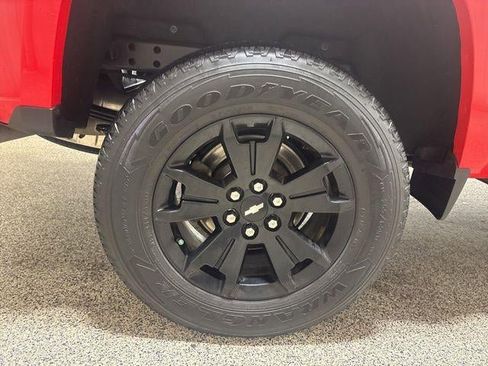 Used 2020 Chevrolet Colorado LT w/ LT Convenience Package image 33
