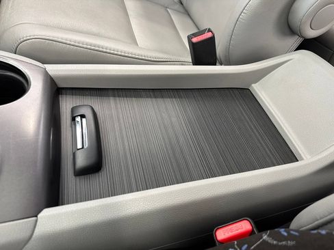 Used 2021 Honda Pilot Special Edition image 31
