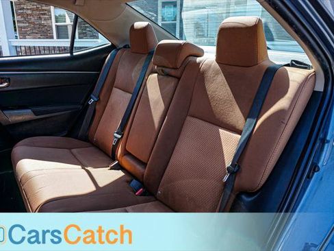 Used 2015 Toyota Corolla LE FWD image 33