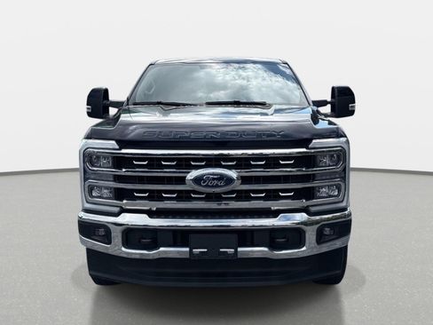 Used 2024 Ford F250 Lariat AWD/4WD image 8