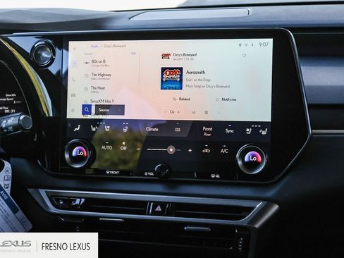 New 2026 Lexus RX 450h AWD image 17