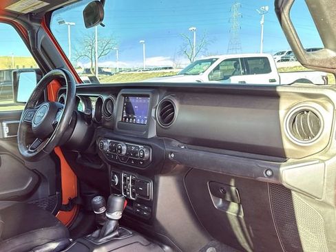 Used 2020 Jeep Gladiator Sport w/ Quick Order Package 24S image 25