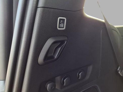 New 2026 Jeep Grand Wagoneer Limited image 32