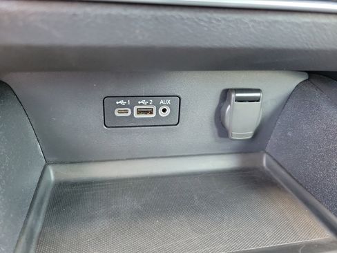 Used 2025 Nissan Altima 2.5 SV AWD/4WD image 18