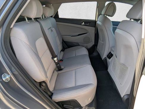 Used 2017 Hyundai Tucson Value w/ Cargo Package image 19