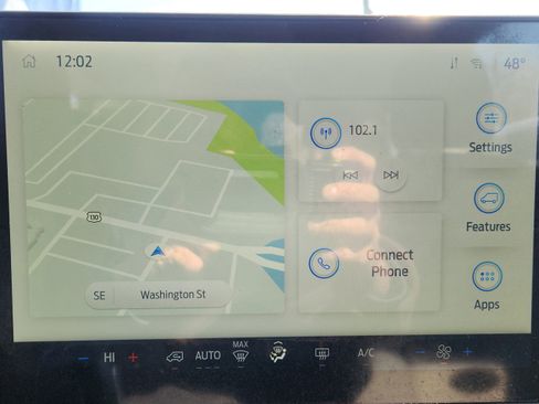 Used 2023 Ford Transit 350 XLT image 14