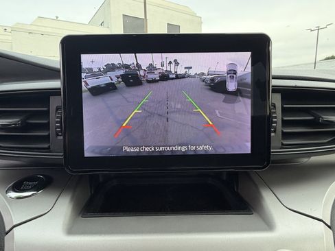 Certified 2022 Ford Explorer XLT image 19