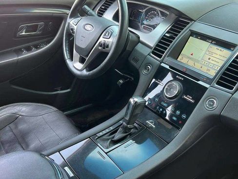 Used 2018 Ford Taurus SHO AWD/4WD image 6