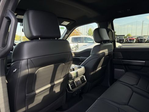 New 2025 Ford F150 Platinum image 25
