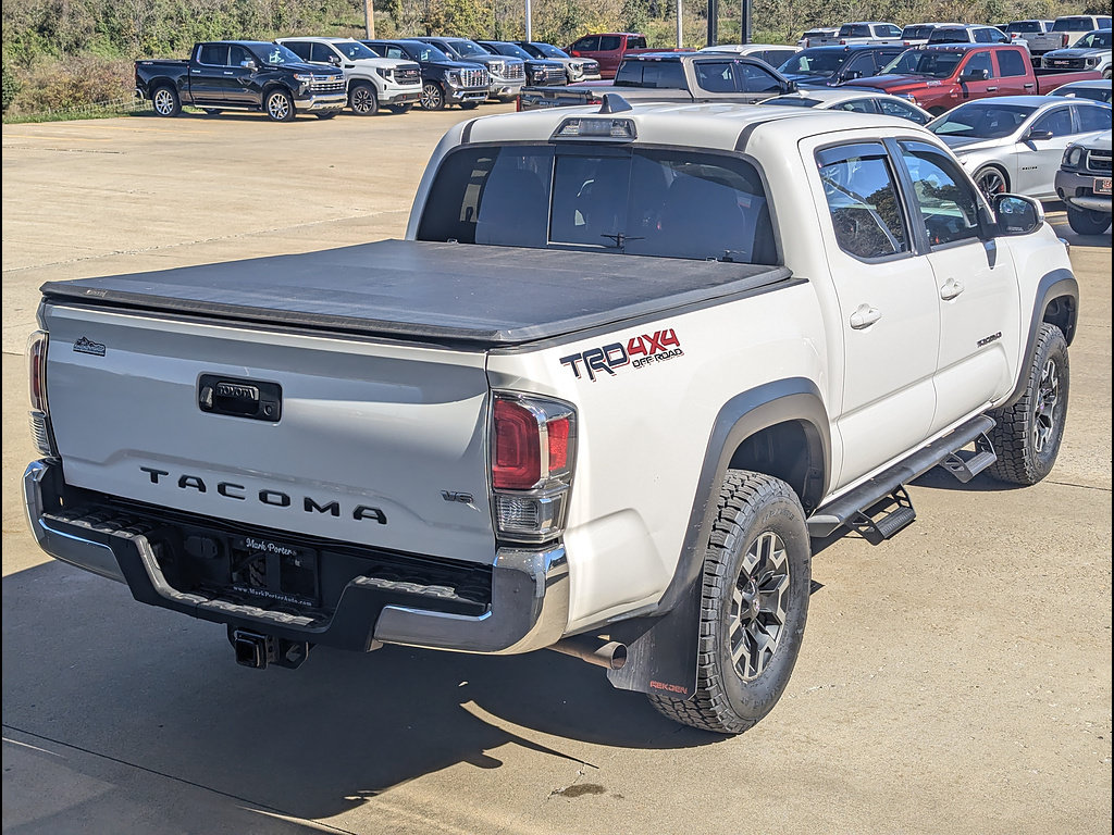 Used 2021 Toyota Tacoma TRD Off-Road AWD/4WD image 7