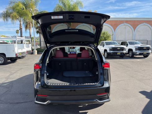 Used 2019 Lexus NX 300h NX 300h image 14