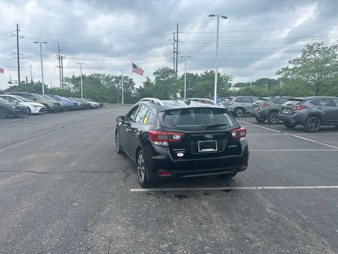 Used 2020 Subaru Impreza 2.0i Limited AWD/4WD image 3