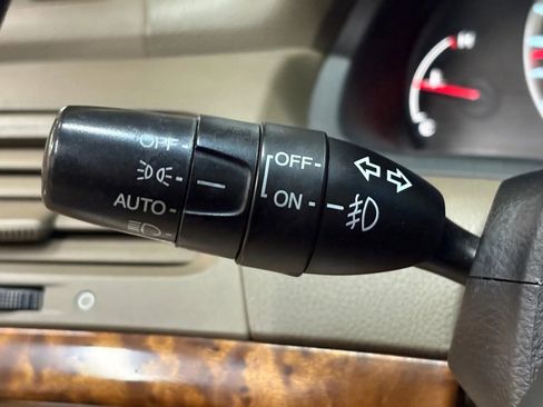 Used 2010 Honda Accord EX-L image 33