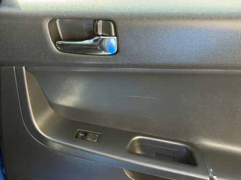 Used 2017 Mitsubishi Lancer ES FWD image 14