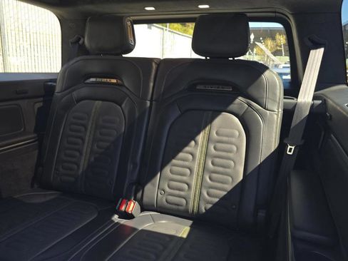 Used 2024 Rivian R1S Adventure image 14