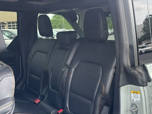 Used 2024 Ford Bronco Badlands AWD/4WD image 26
