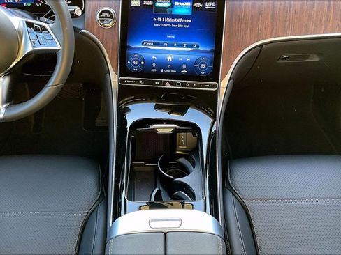 Certified 2026 Mercedes-Benz GLC 300 4MATIC image 24