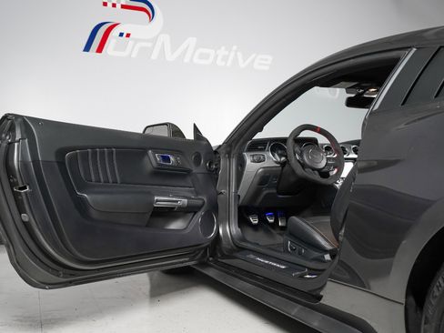 Used 2018 Ford Mustang GT Premium w/ Black Accent Package RWD image 69