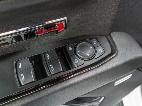 Used 2024 GMC Sierra 1500 AT4 w/ Technology Package image 17